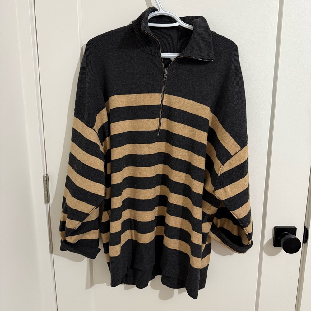 Free People Black and Tan Zip Up Sweater